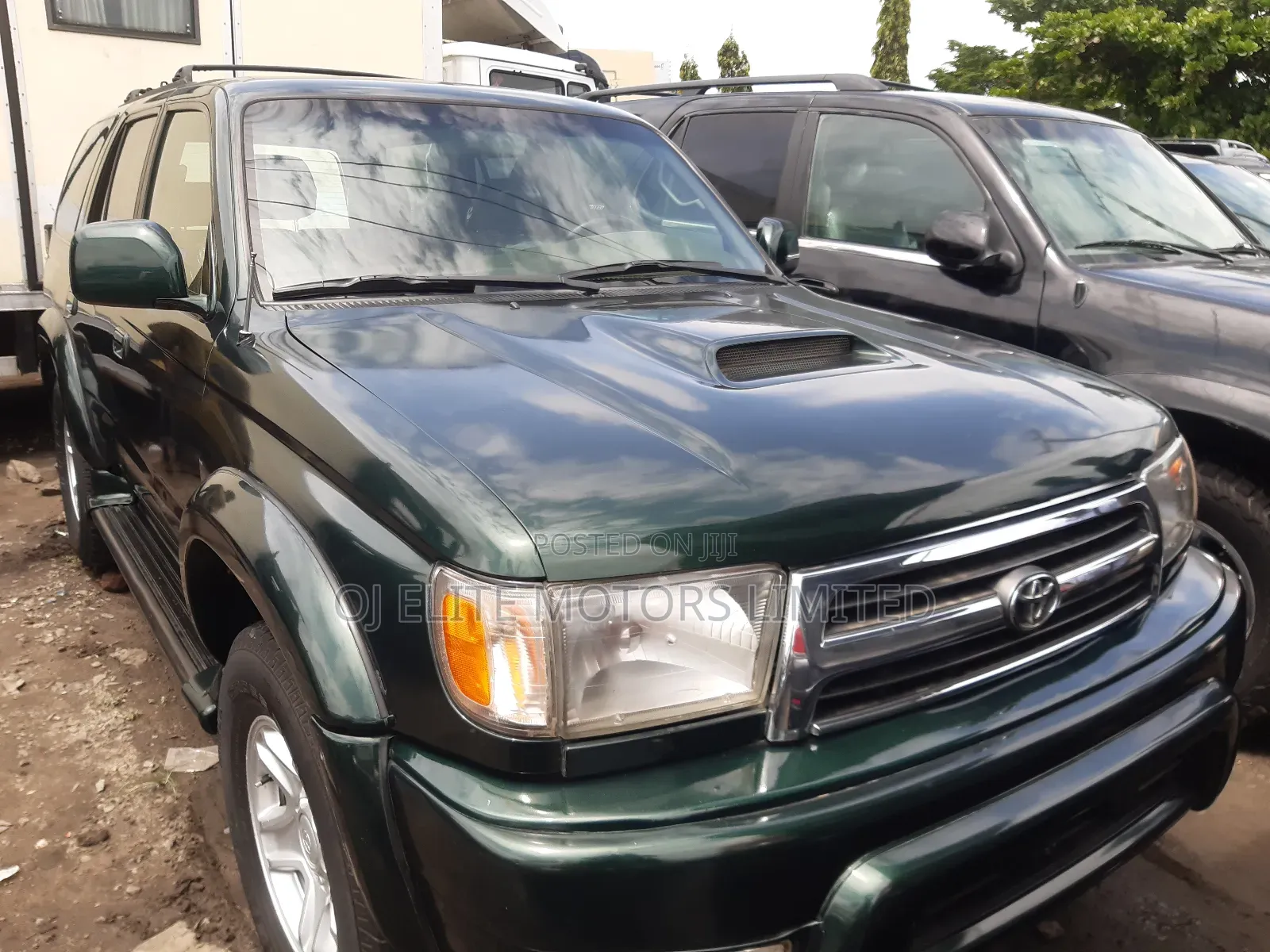 Toyota 4-Runner 2000 Black