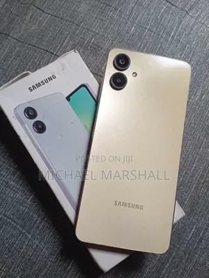Samsung Galaxy A06 128 GB Rose Gold