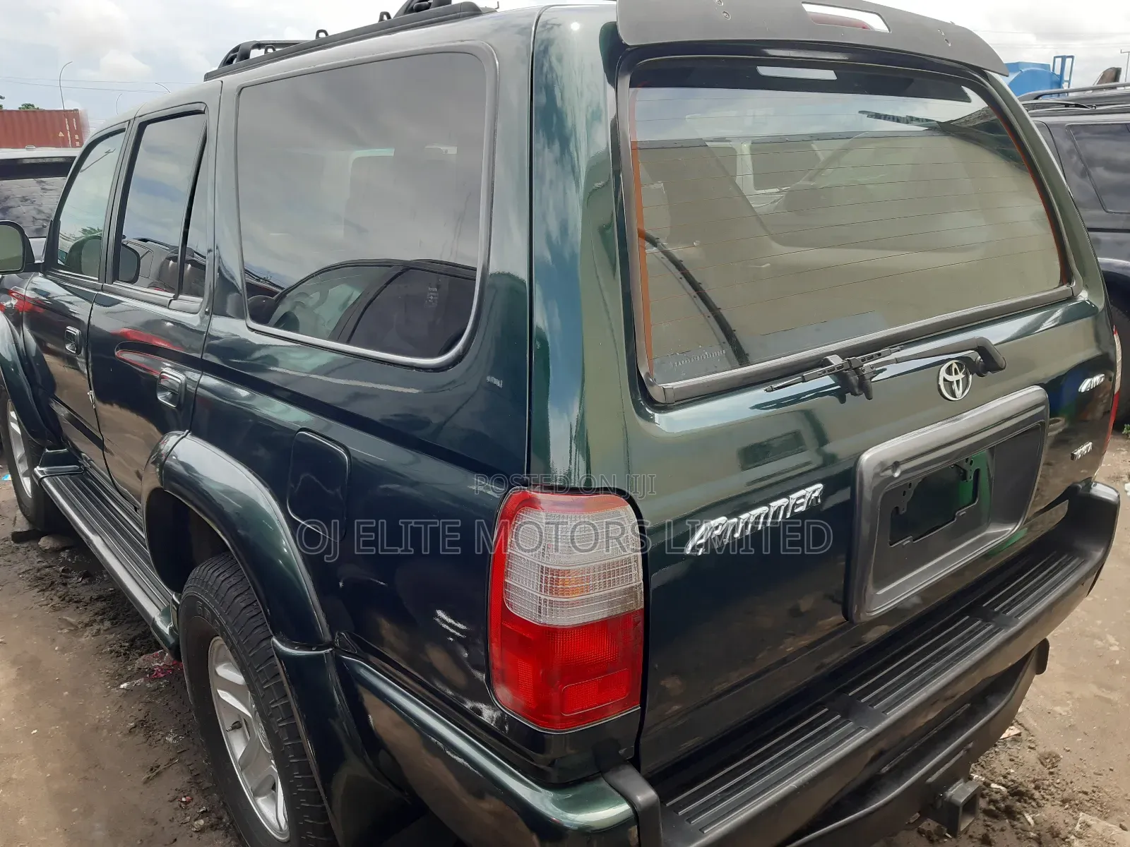Toyota 4-Runner 2000 Black
