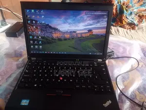 Laptop Lenovo ThinkPad X230 4GB Intel Core i5 SSD 320GB