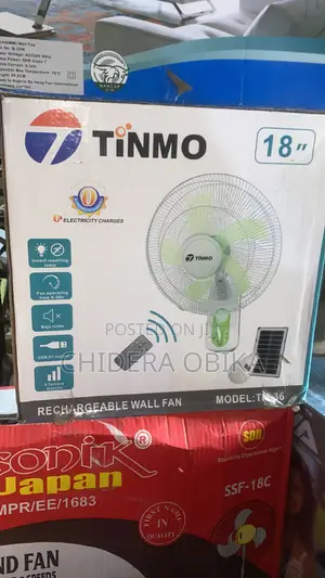 18 Inches Wall Rechargable Solar Fan