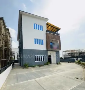 5bdrm Duplex in Wuye for sale