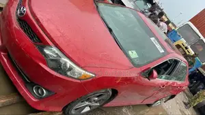 Toyota Camry 2012 Red