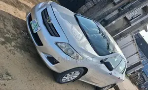Toyota Corolla XRS 4dr Sedan (2.4L 4cyl 5A) 2010 Silver