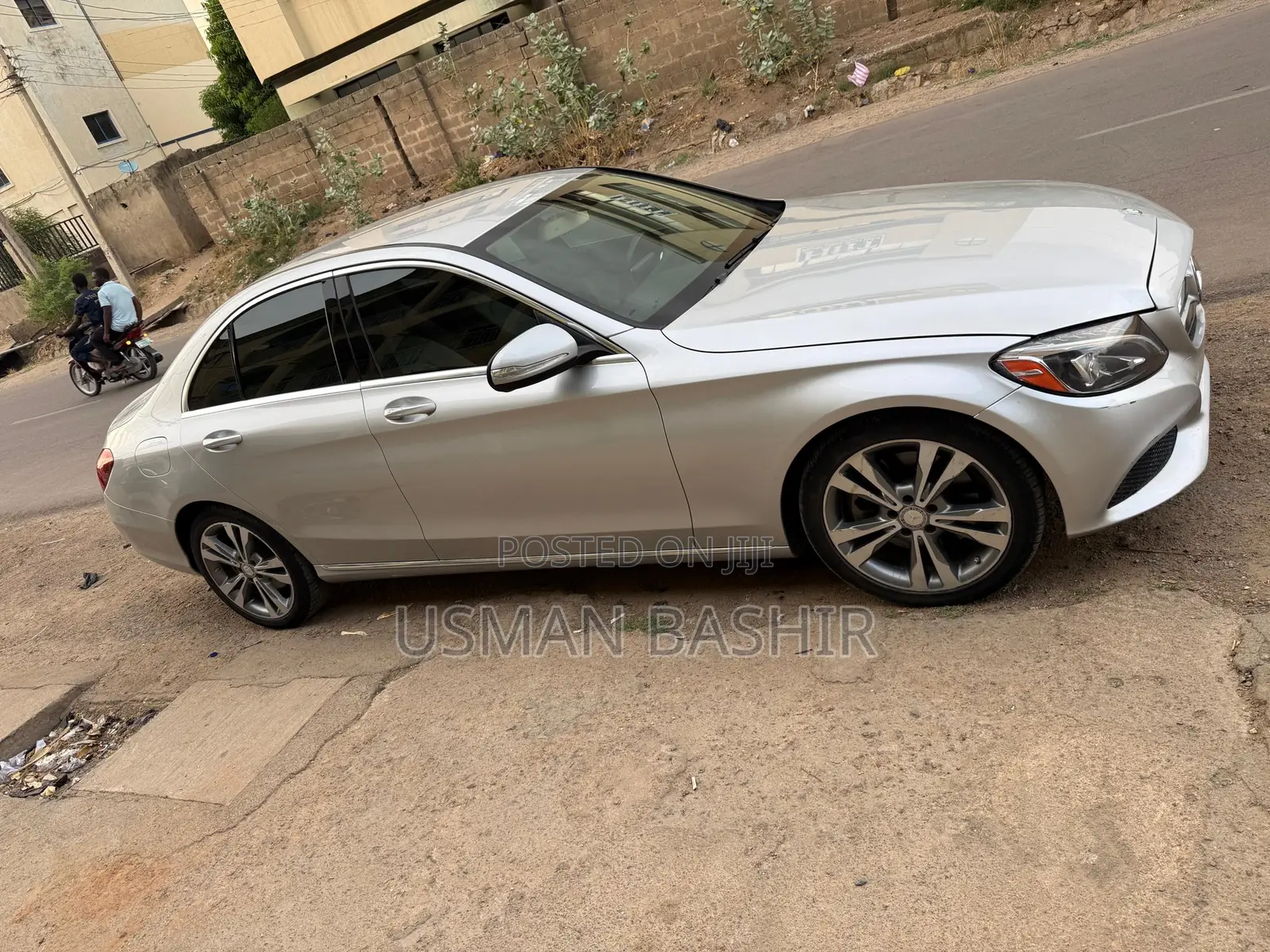 Mercedes-Benz C300 2016 Silver