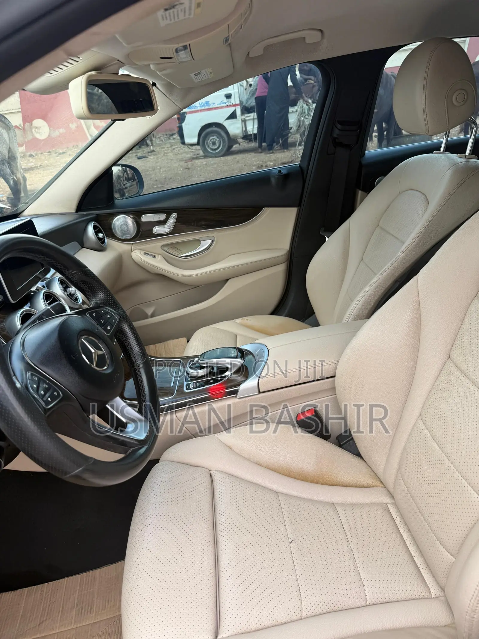 Mercedes-Benz C300 2016 Silver