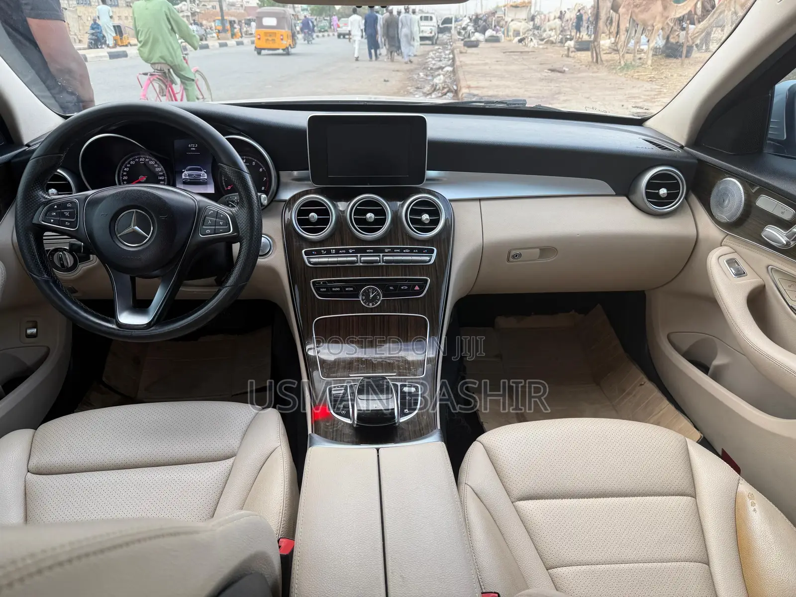 Mercedes-Benz C300 2016 Silver