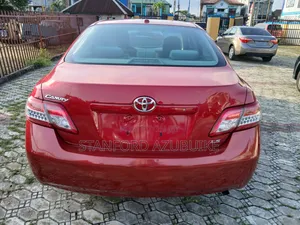 Toyota Camry 2011 Red