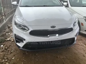 Kia Forte EX 2021 White