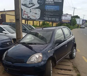 Toyota Yaris 2004 Blue