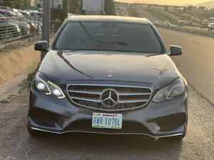 Mercedes-Benz E350 Base 4dr Sedan RWD (3.5L 6cyl 7A) 2014 Gray