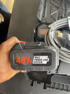 Rechargeable Pressure Washing Machine