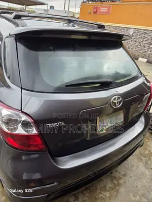 Toyota Matrix 2010 Gray