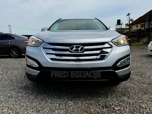 Hyundai Santa Fe 2015 Silver