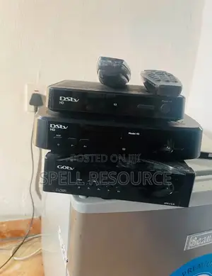 2 DSTV Hd and a Gotv Decorders a Long Windows Blind