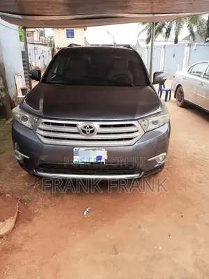 Toyota Highlander 2010 Gray