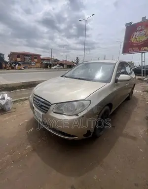 Hyundai Elantra 2008 Gold