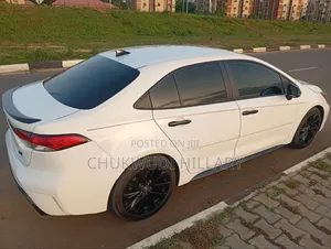 Toyota Corolla 2021 White