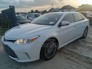 Toyota Avalon 2016 White