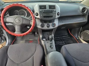 Toyota RAV4 Limited V6 2008 Silver