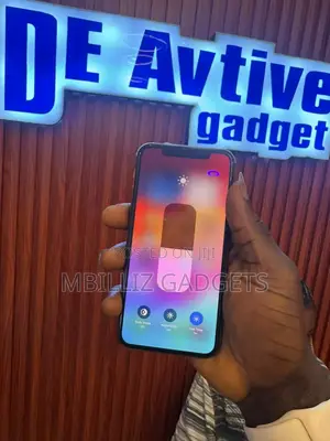 Apple iPhone 11 Pro 64 GB White