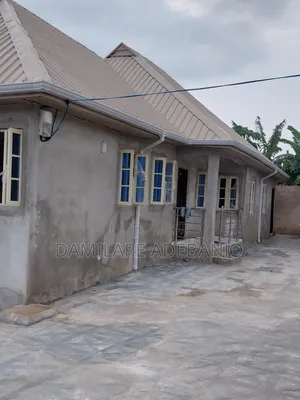 3bdrm House in Ifo for sale