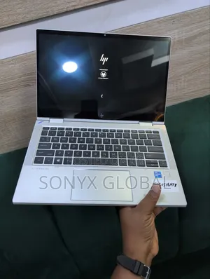 Laptop HP EliteBook 830 G8 32GB Intel Core i7 SSD 512GB