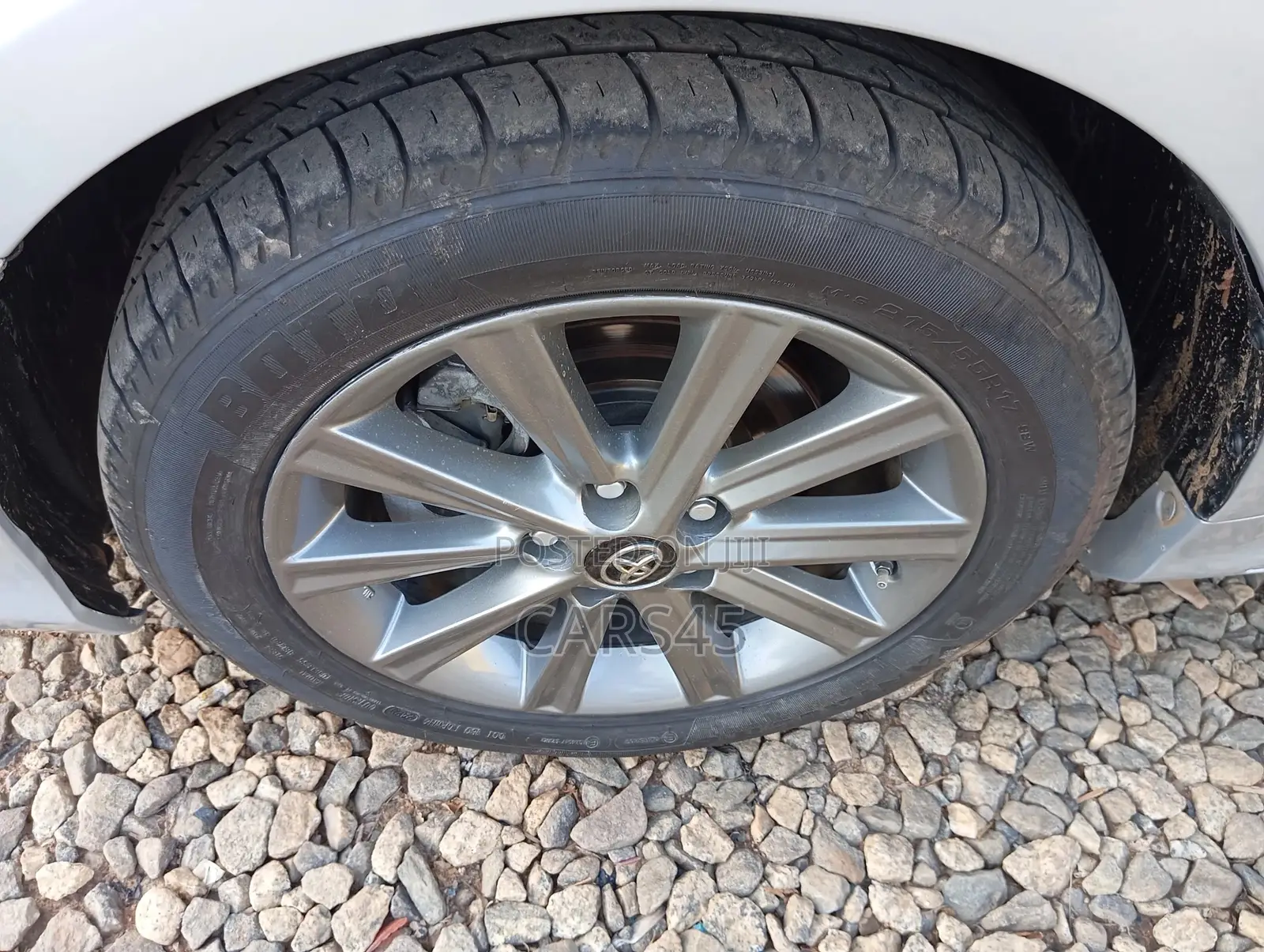 Toyota Camry 2012 Silver