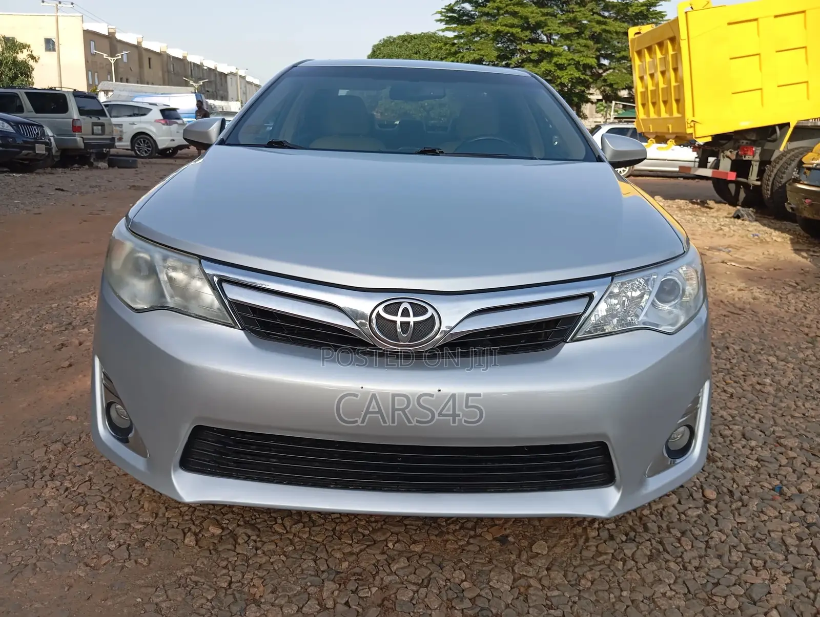 Toyota Camry 2012 Silver