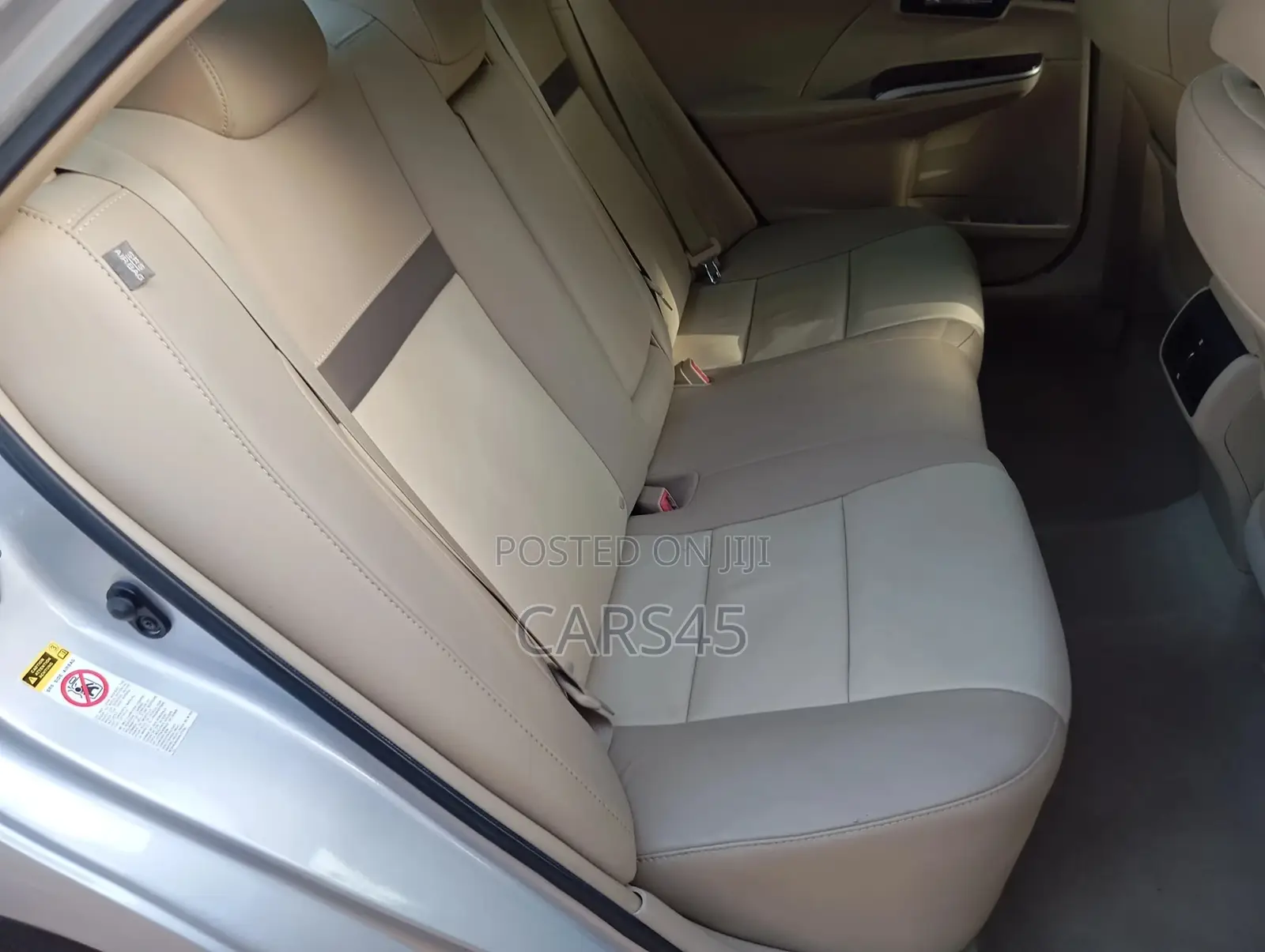 Toyota Camry 2012 Silver