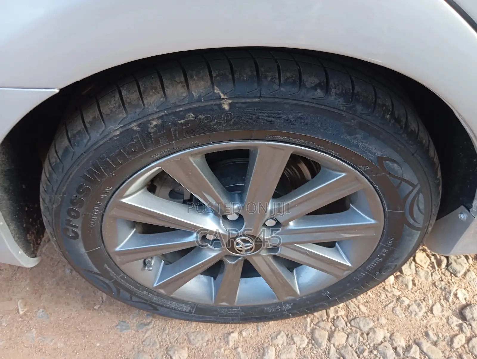 Toyota Camry 2012 Silver