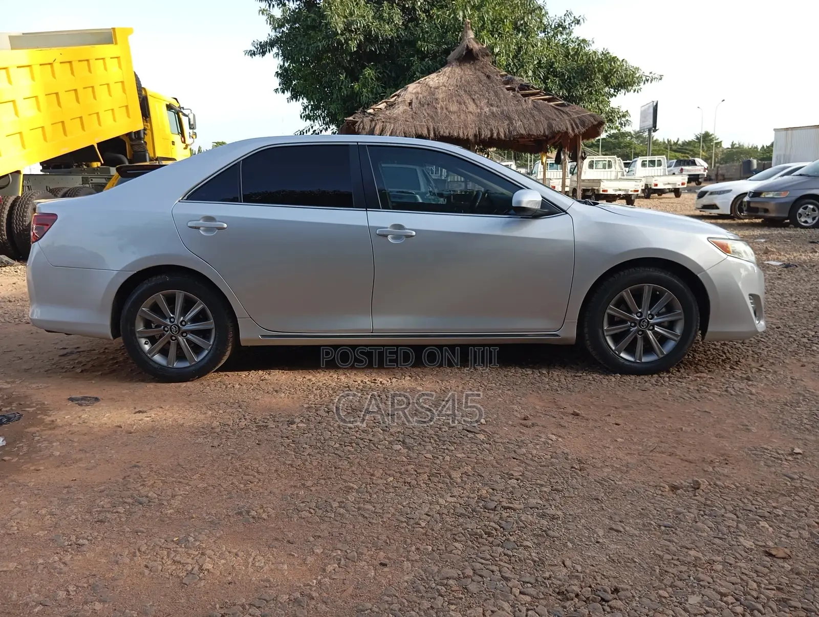 Toyota Camry 2012 Silver