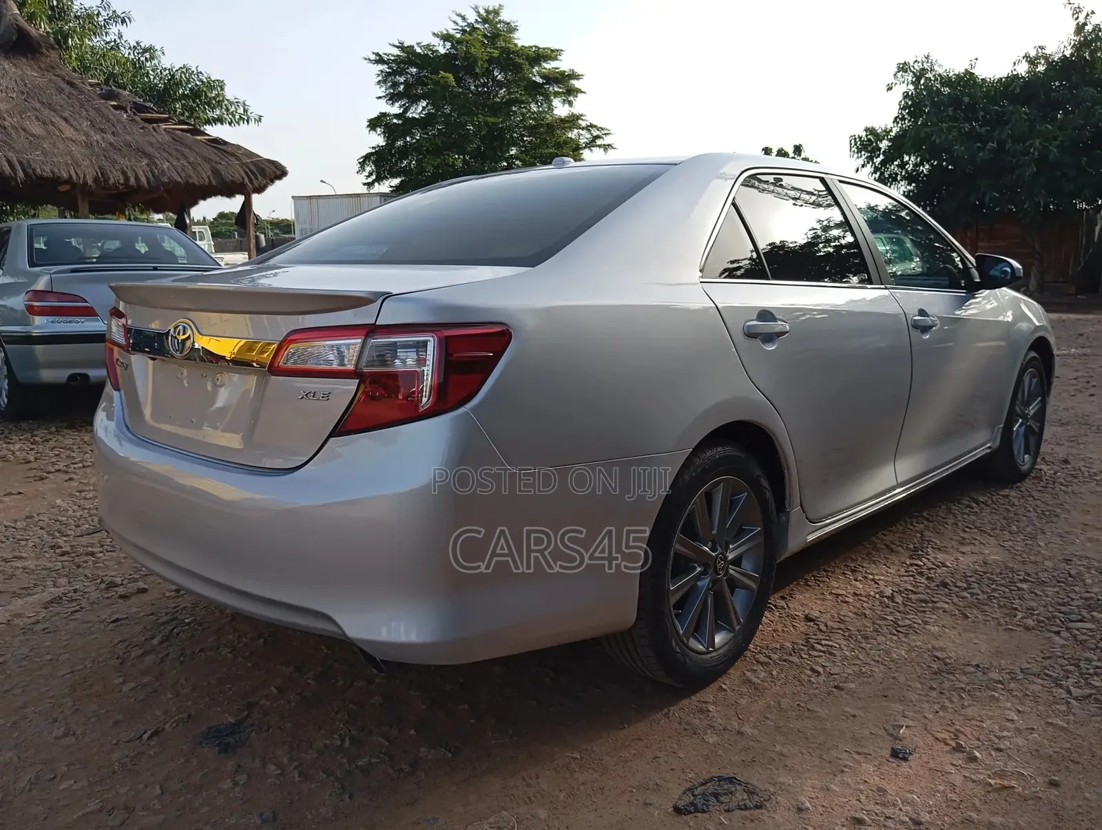 Toyota Camry 2012 Silver
