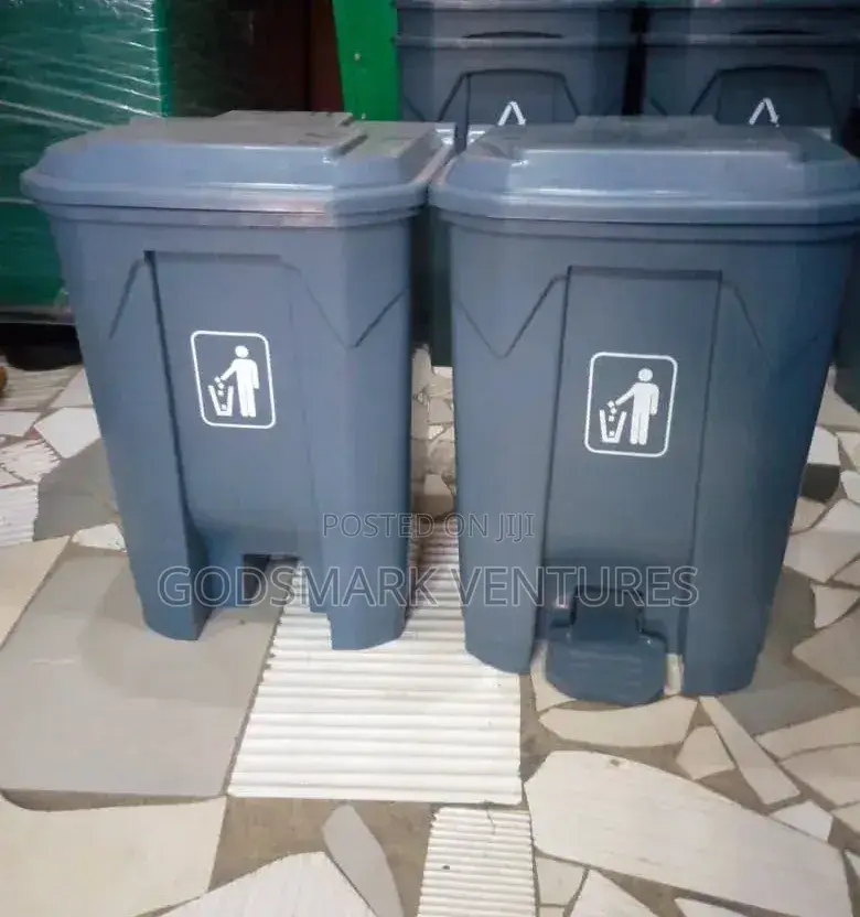 Plastic Pedals Bin 60 Litres