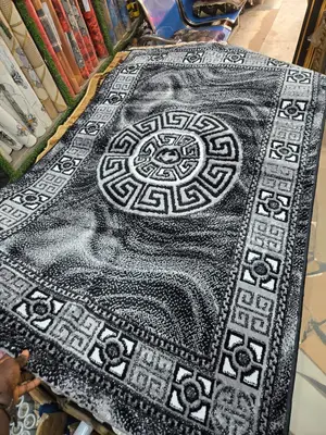 4/6 Center Rug