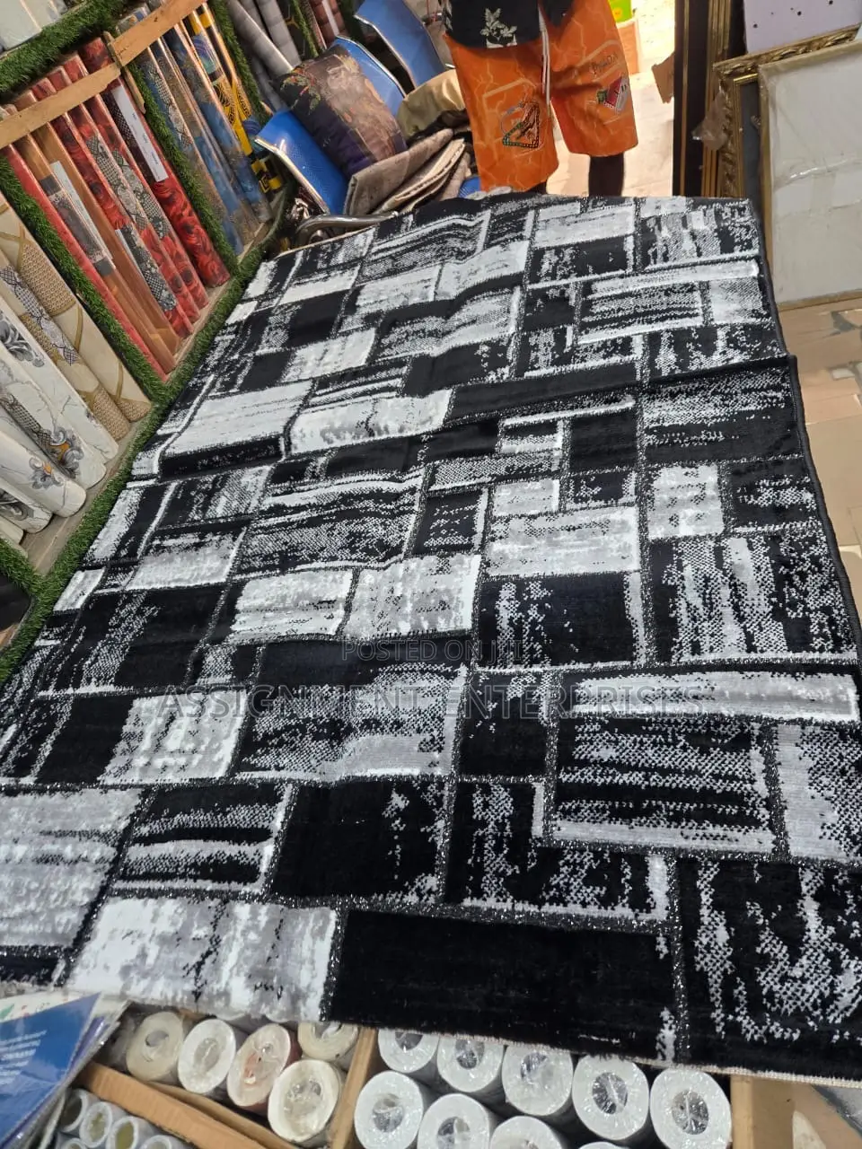 4/6 Center Rug