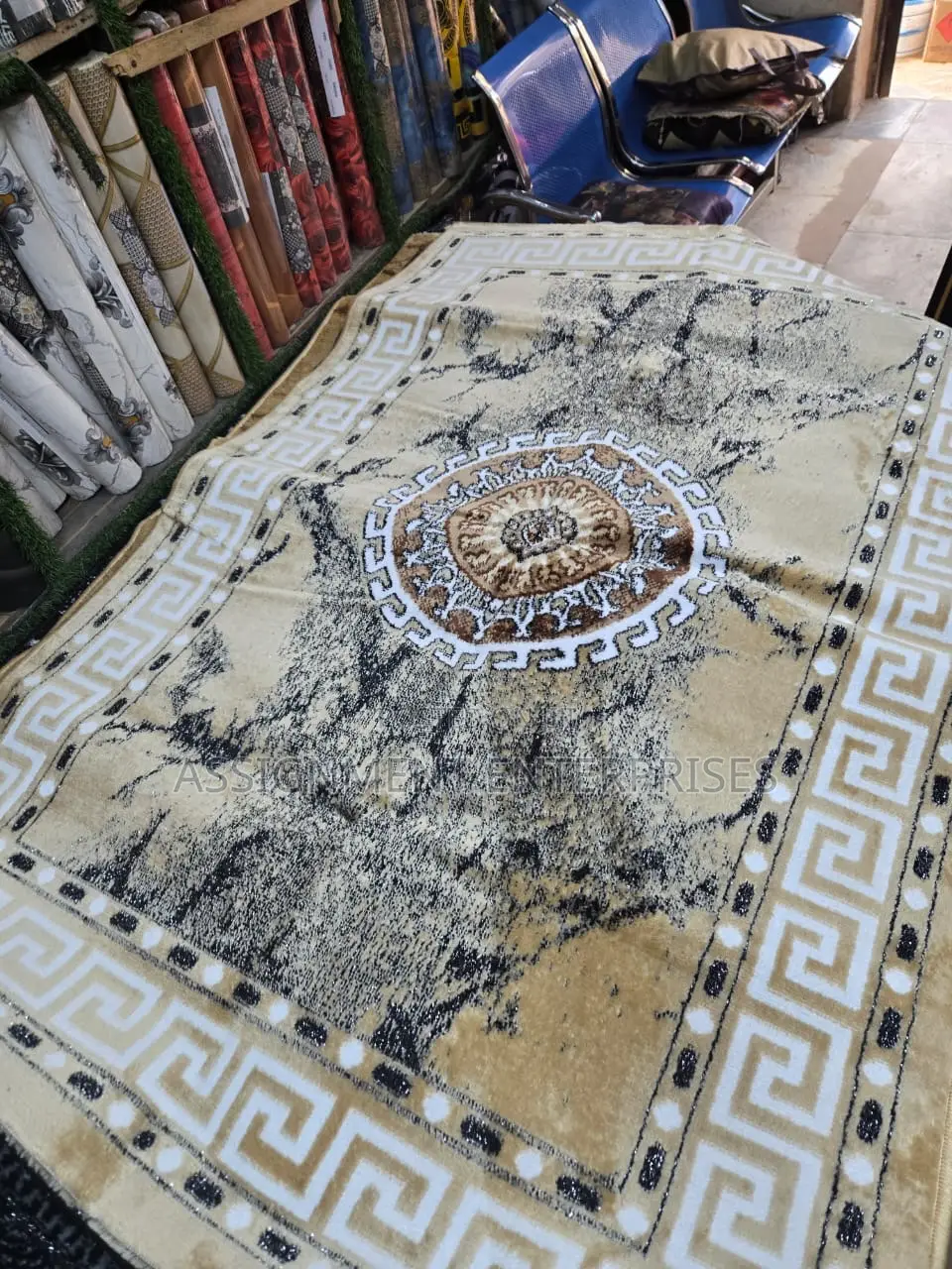 4/6 Center Rug