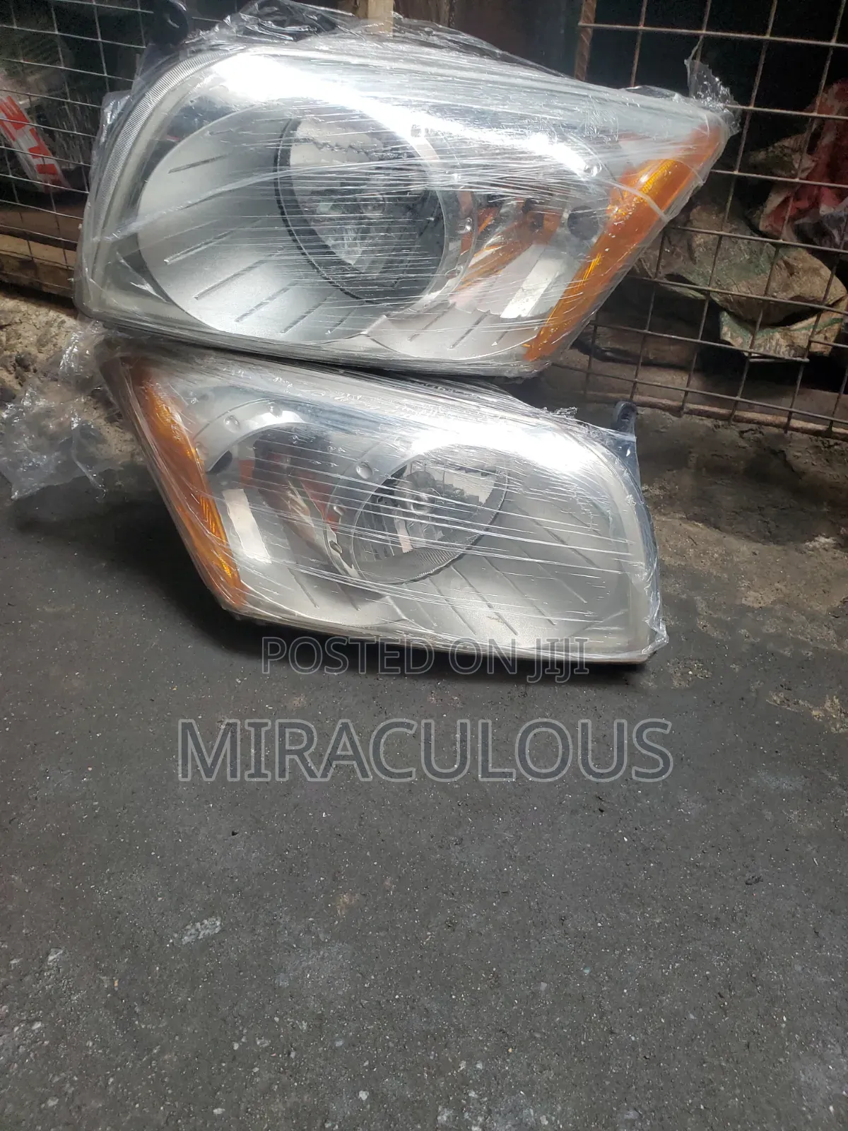 Headlight Dodge Caliber 2010 Model Set
