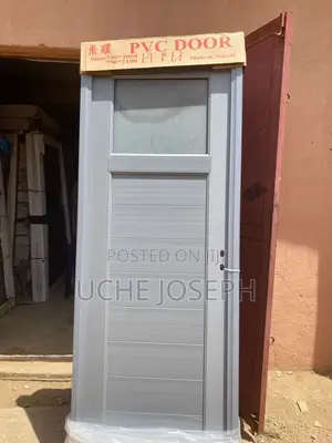 China PVC Toilet Door