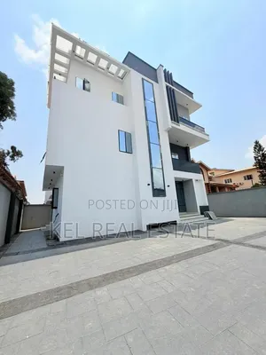 4bdrm Duplex in GRA Phase 1 for sale