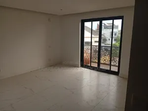 3bdrm Block of Flats in Abacha Est, Ikoyi, for rent