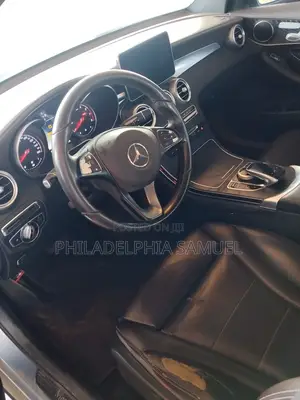 Mercedes-Benz GLC-Class 2016 Blue