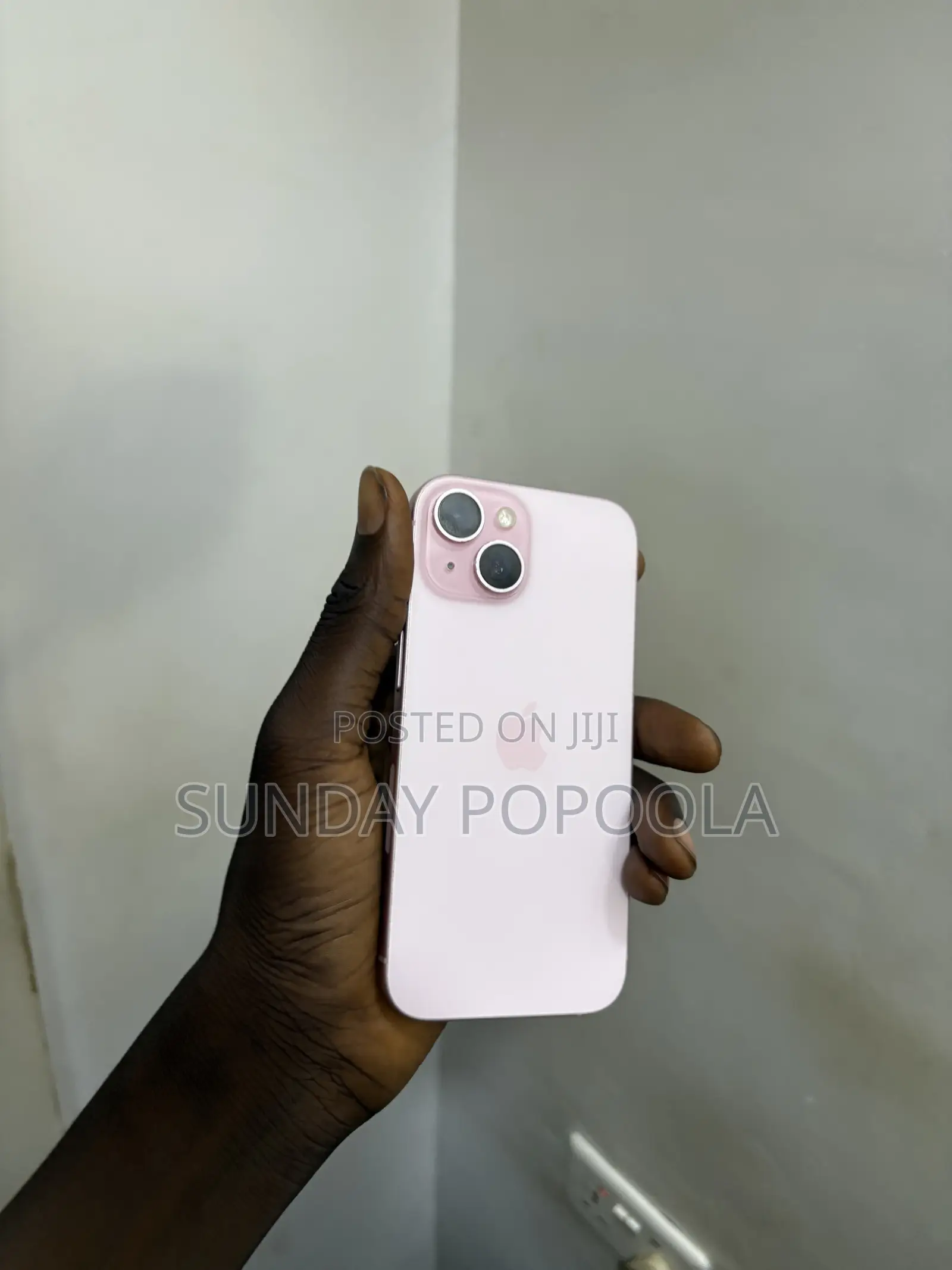 Apple iPhone 15 128 GB Pink