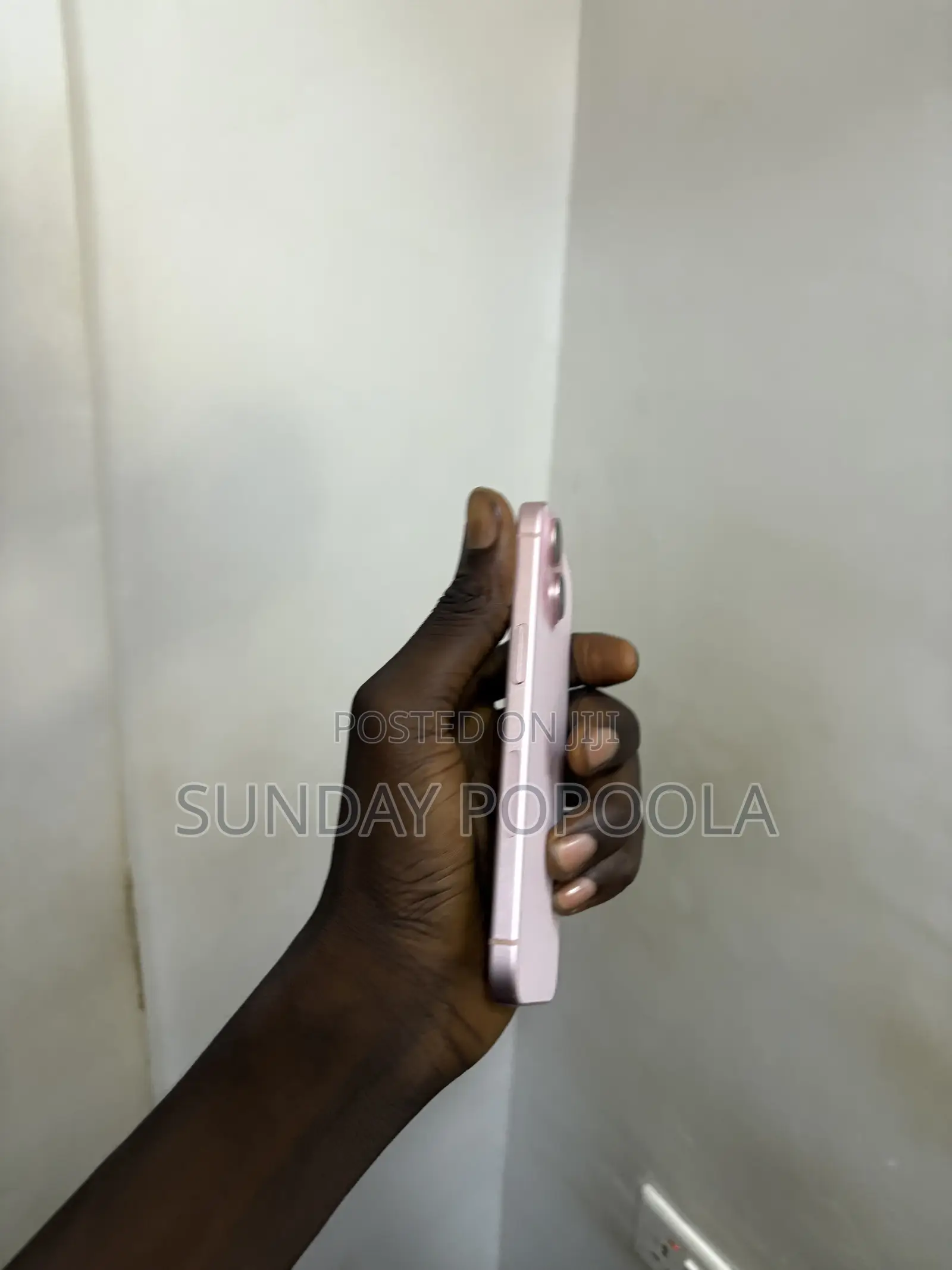 Apple iPhone 15 128 GB Pink