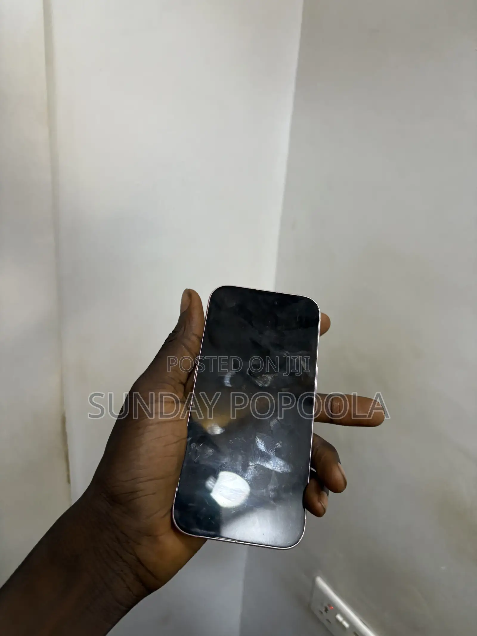 Apple iPhone 15 128 GB Pink