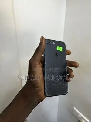 Apple iPhone 7 Plus 32 GB Black