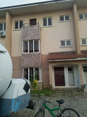 4bdrm Duplex in Royal Gardens Estate for sale