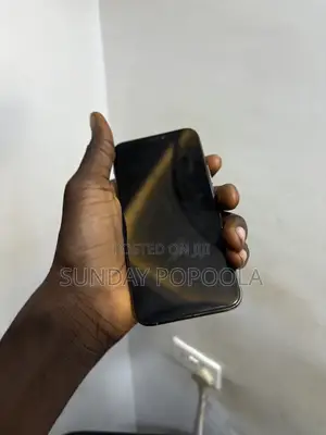 Apple iPhone 11 Pro 64 GB Gold