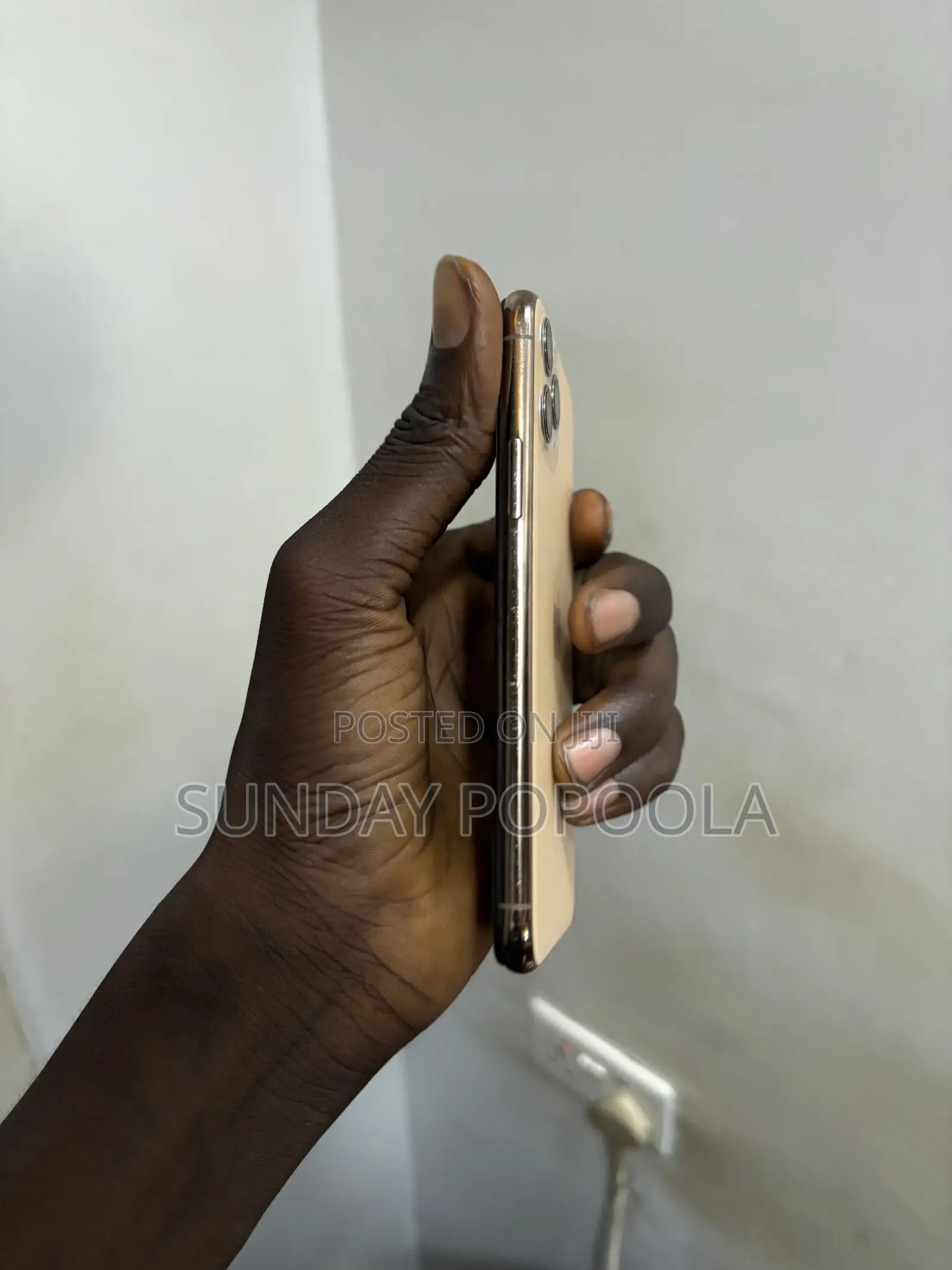 Apple iPhone 11 Pro 64 GB Gold