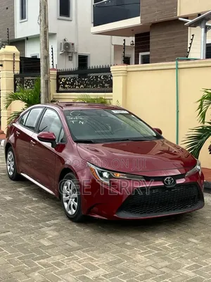 Toyota Corolla LE 2022 Red